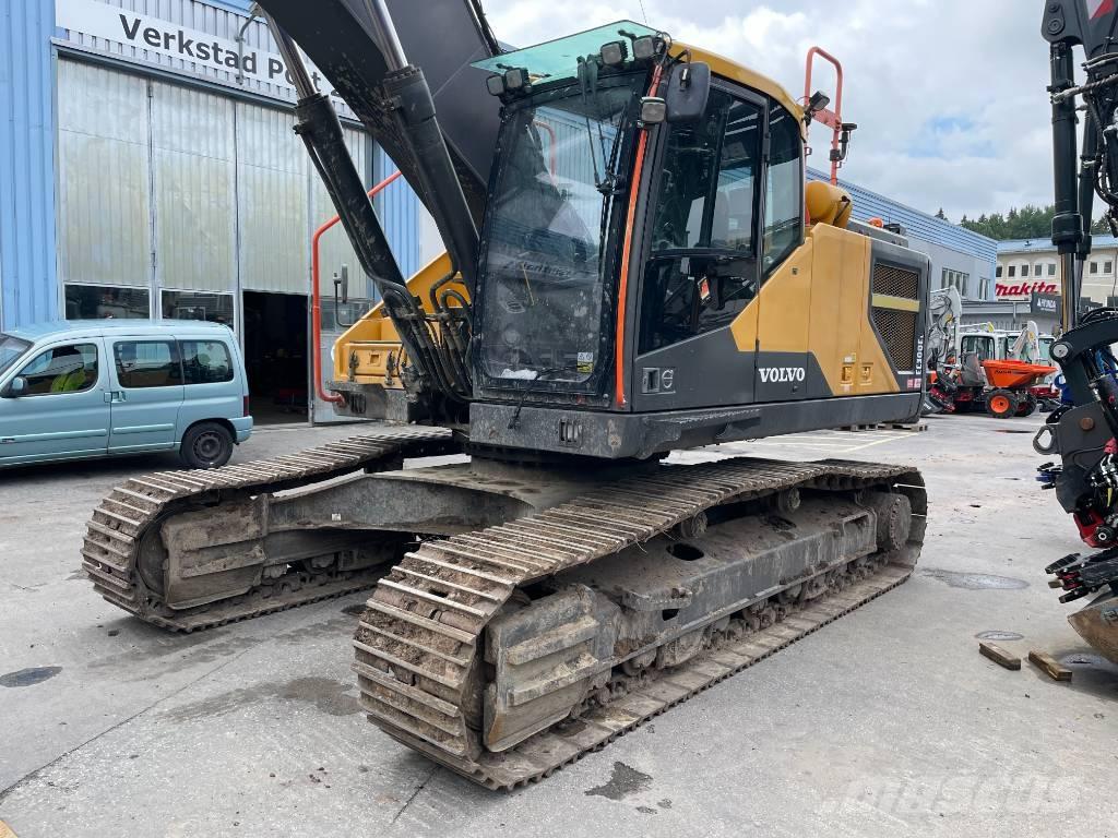 Volvo EC 300 EL Paletli ekskavatörler