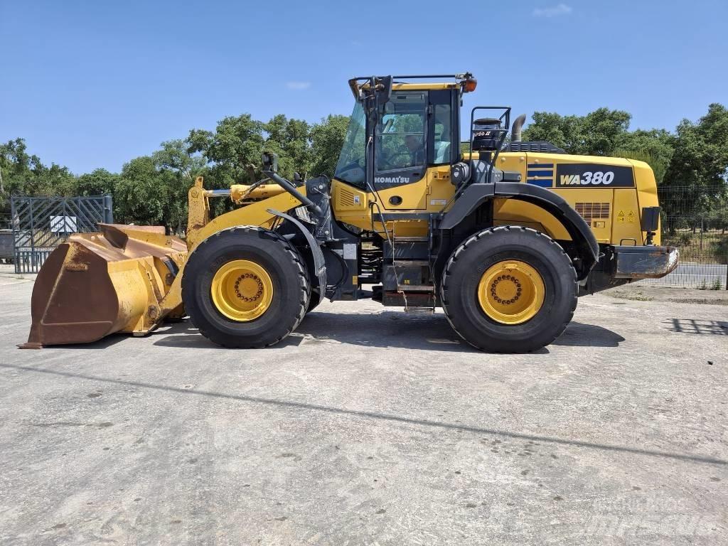 Komatsu WA 380-8 Mini yükleyiciler