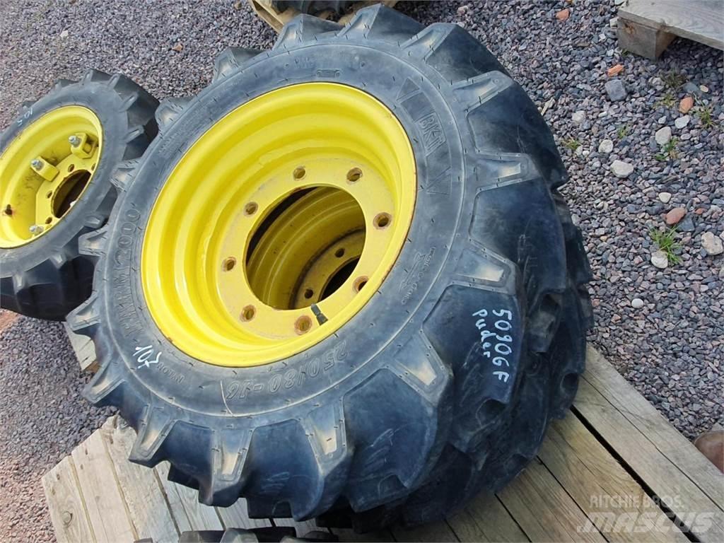 BKT 250/80-16 x2 Tekerlekler