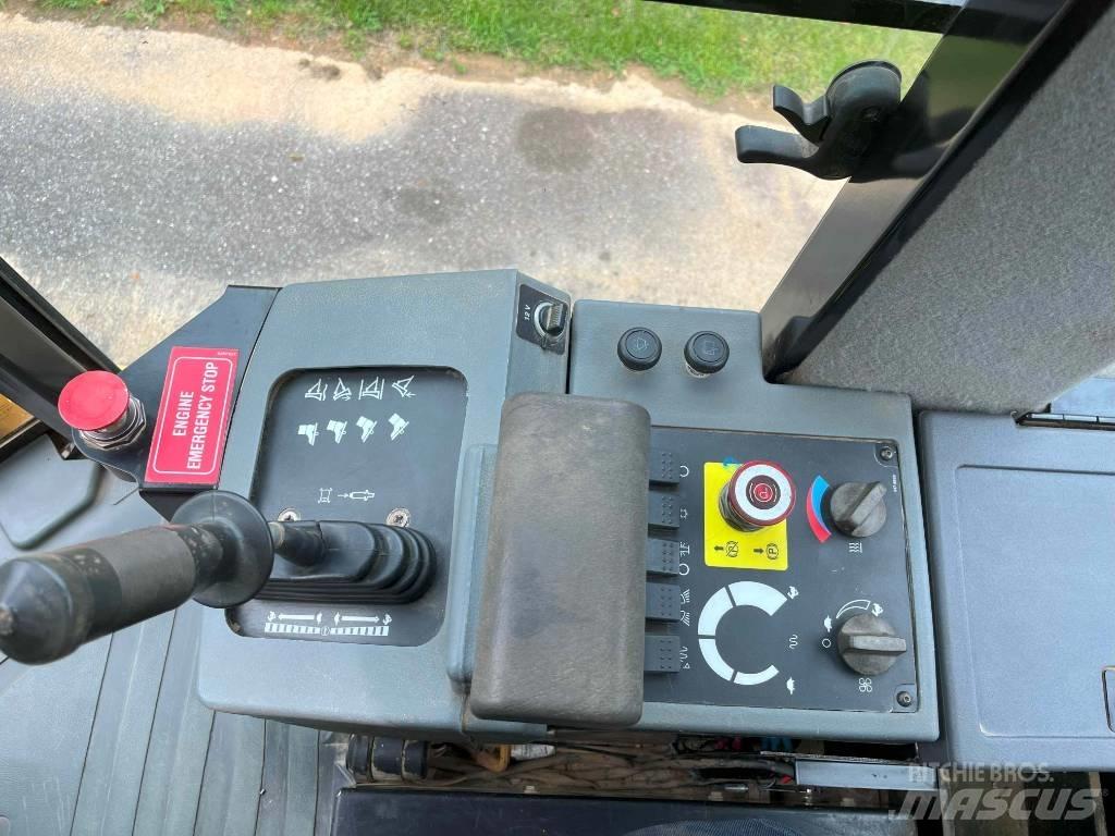 CAT CP 44 Tek tamburlu silindirler