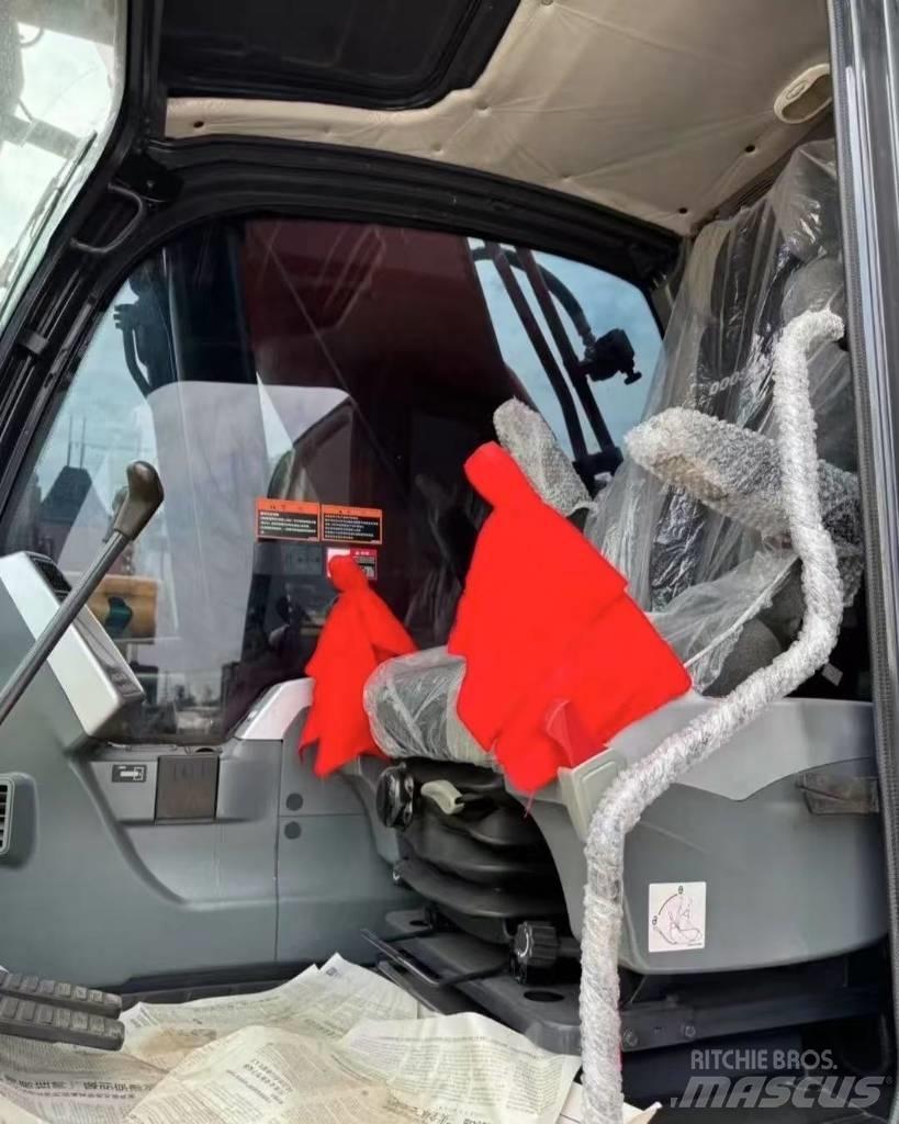 Doosan DX 225 Paletli ekskavatörler