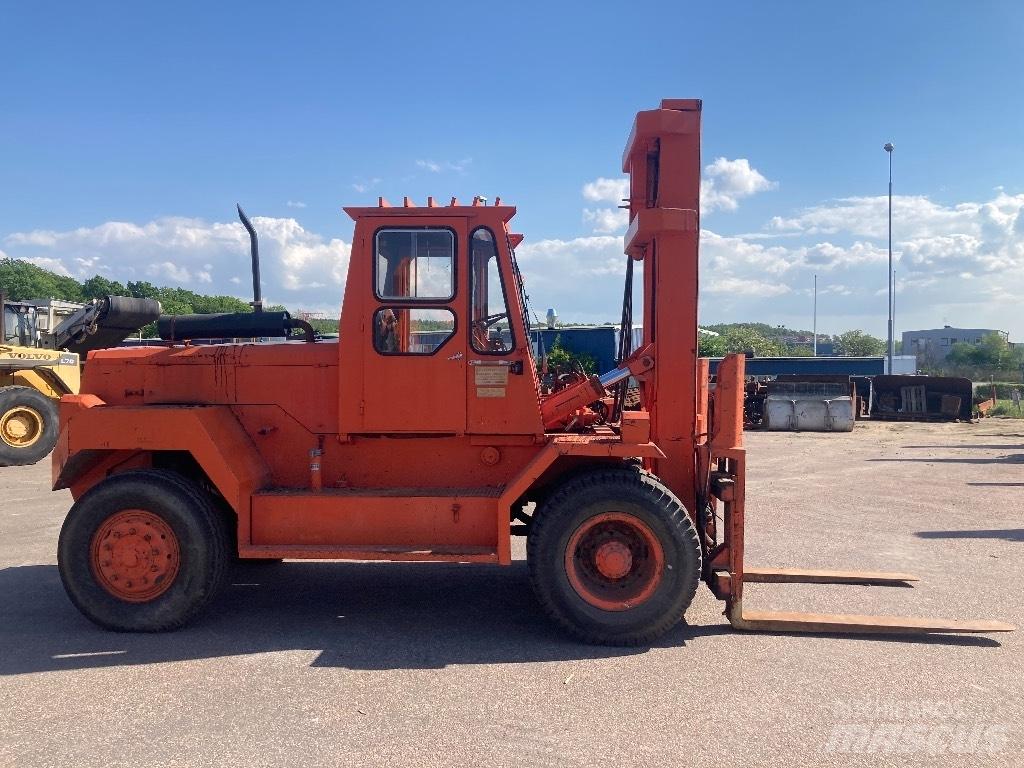 Ljungby 12 ton Dizel forkliftler