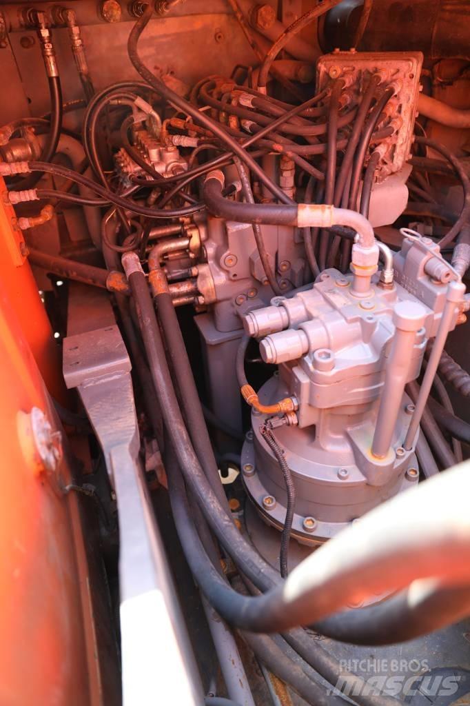Hitachi ZX 200 LC-6 Paletli ekskavatörler