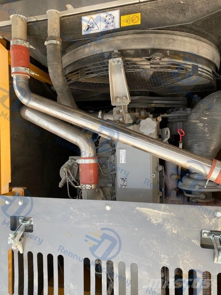 XCMG XE 370 DA Paletli ekskavatörler