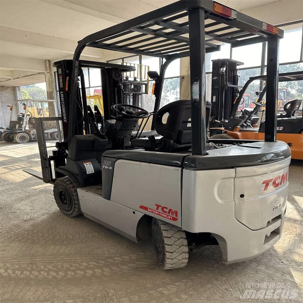 TCM FB25-7 Elektrikli forkliftler