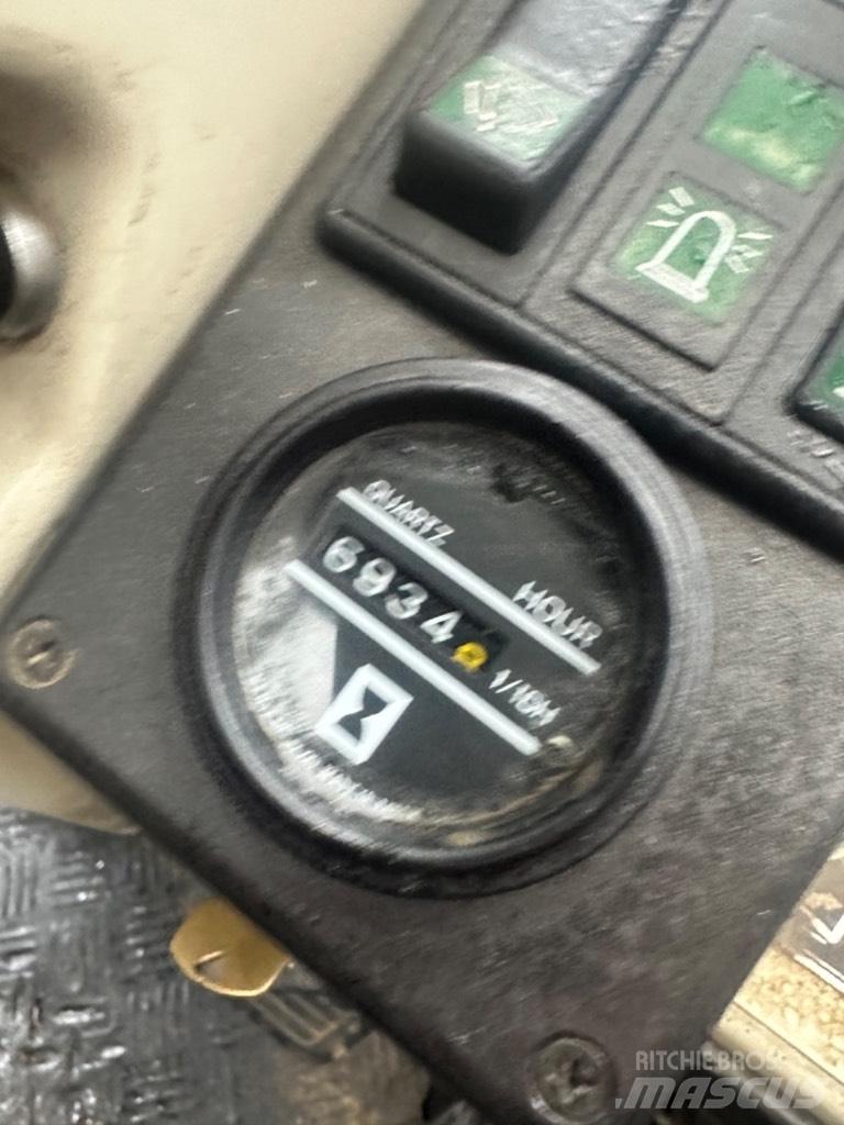 Nissan FG25 LPG'li forkliftler