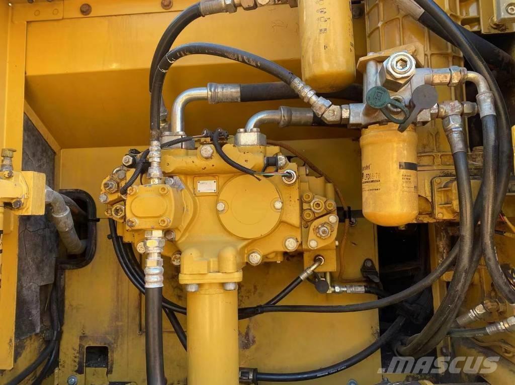 CAT 325D Paletli ekskavatörler