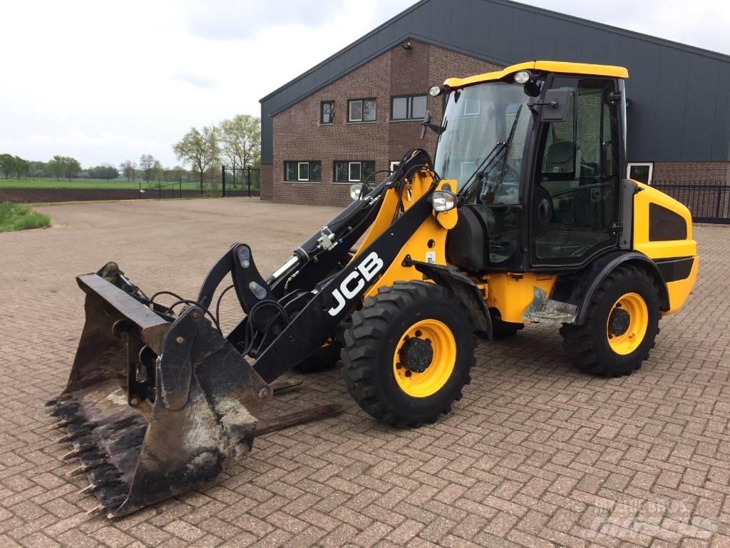 JCB 406 Tekerlekli yükleyiciler