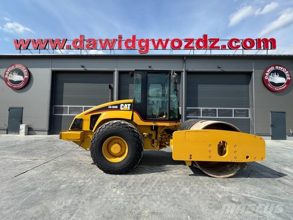 CAT CS 583 E Tek tamburlu silindirler
