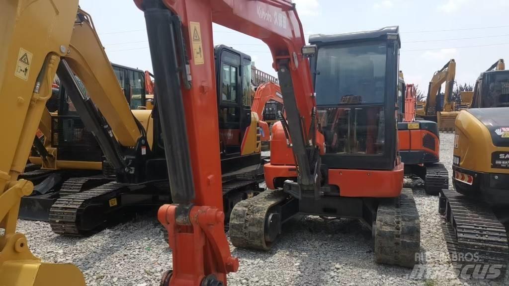Kubota KX155 Paletli ekskavatörler