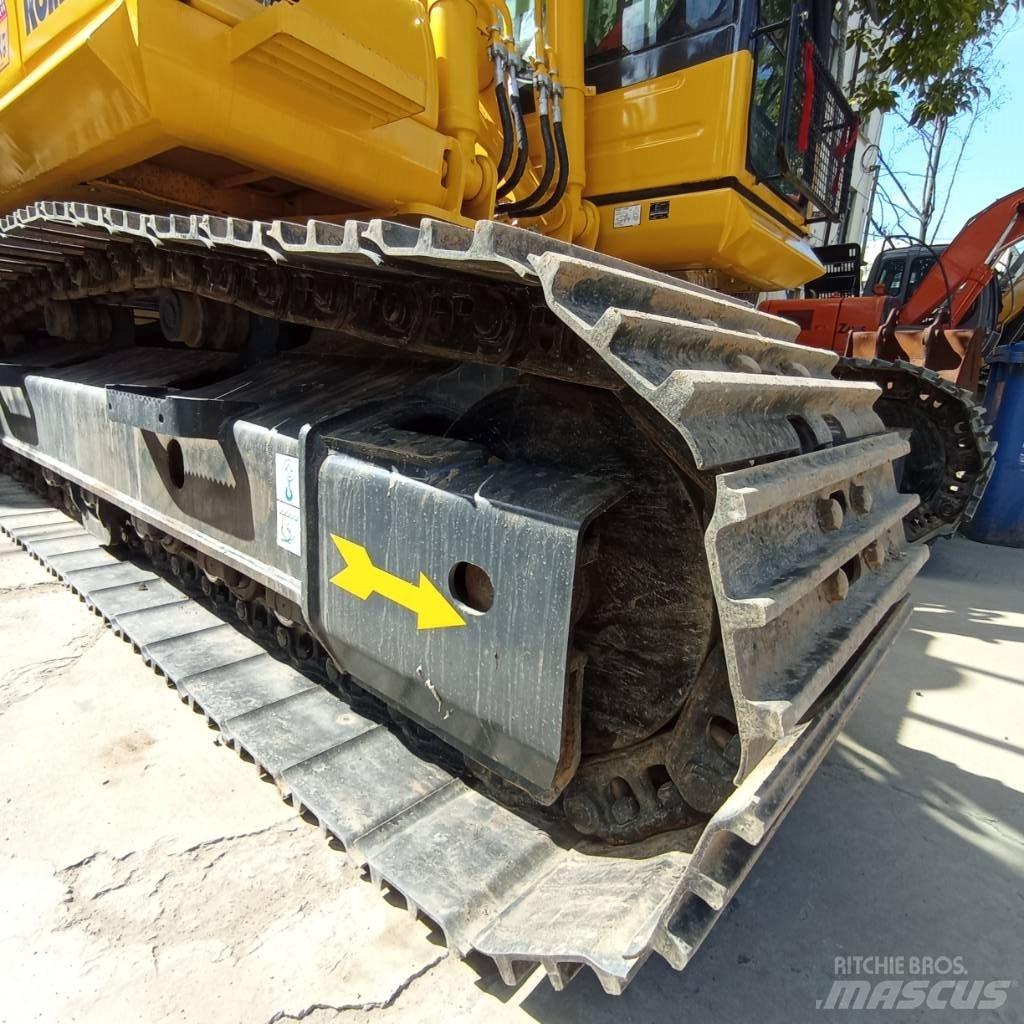 Komatsu PC 200-8N1 Paletli ekskavatörler