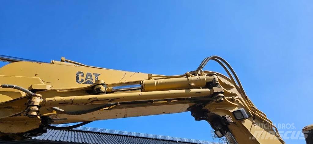 CAT E 70 B Midi ekskavatörler 7 - 12 t