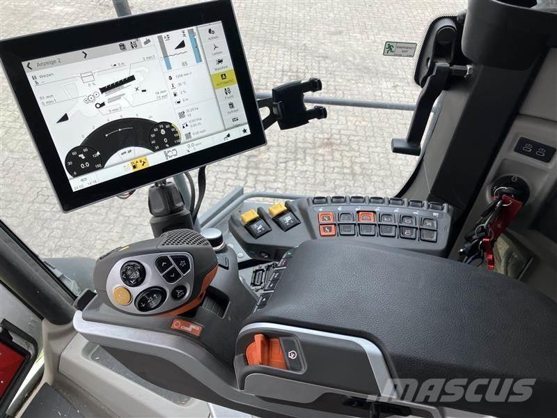 CLAAS TRION 750 TT Biçerdöverler