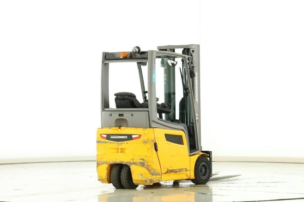 Jungheinrich EFG 215 Elektrikli forkliftler