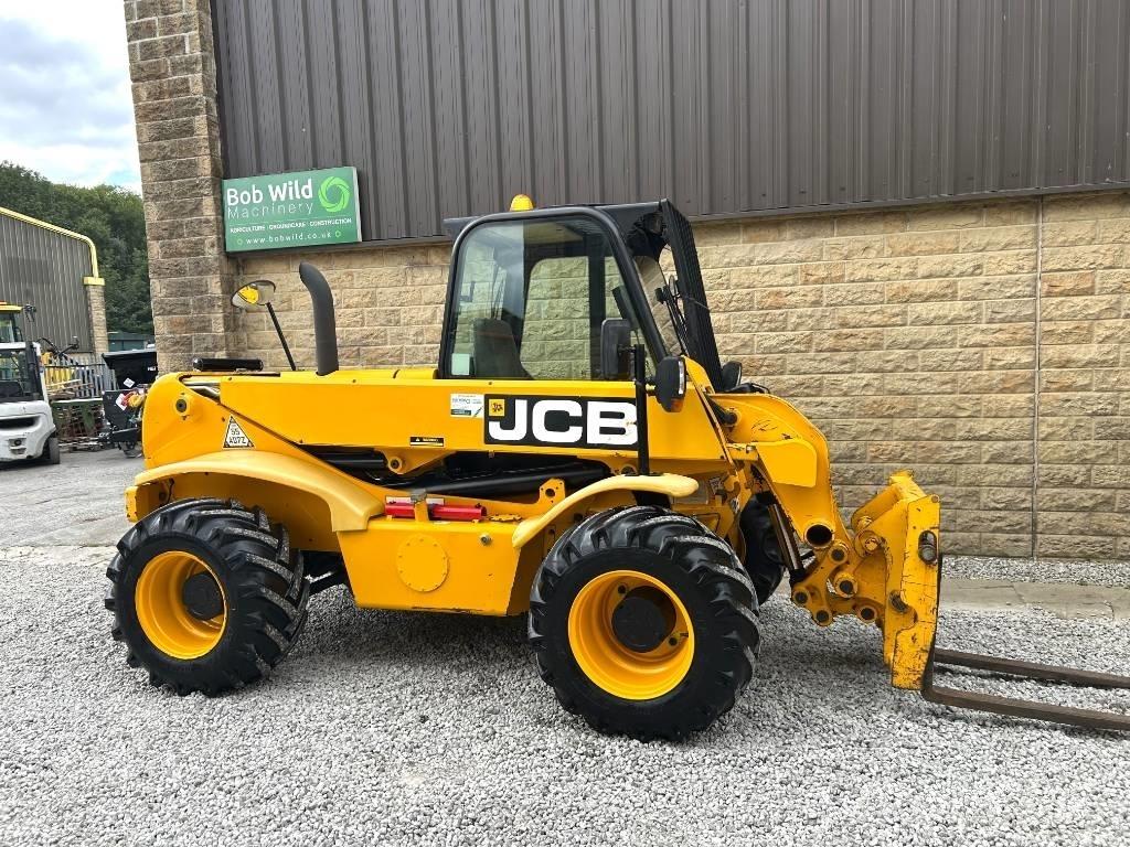 JCB 520-50 Tarimsal teleskopik yükleyiciler