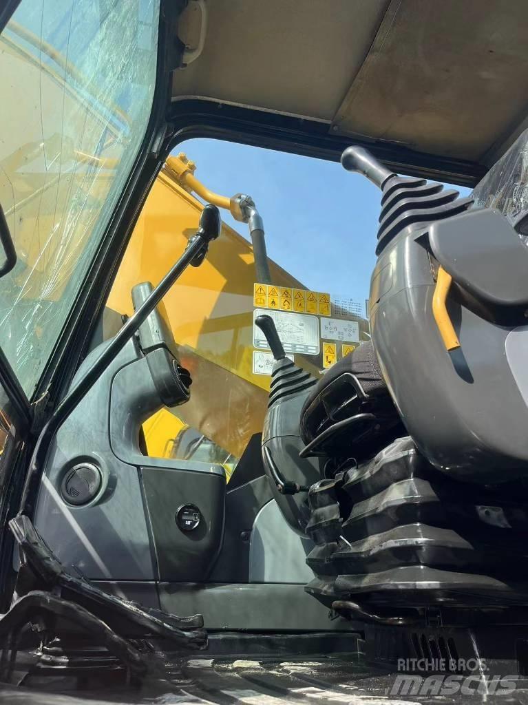 CAT 336 D2 Paletli ekskavatörler