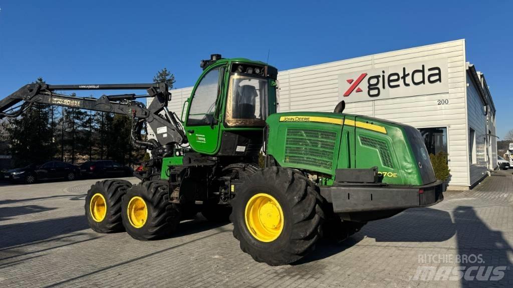 John Deere 1070 E Biçerdöverler