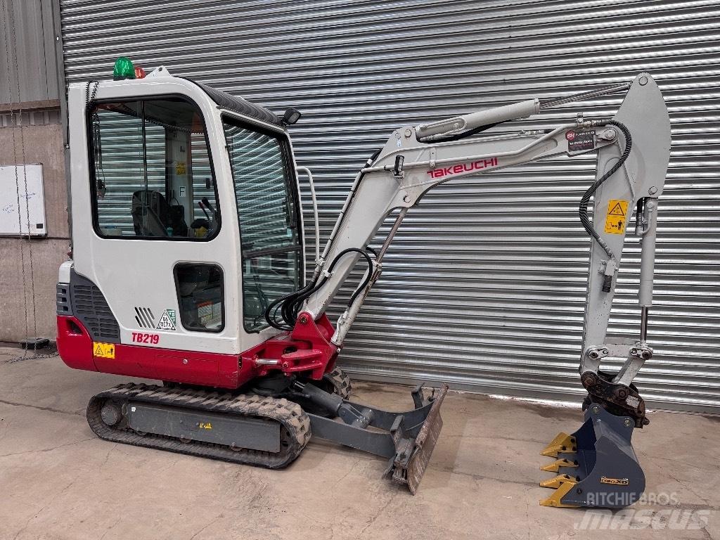 Takeuchi TB 219 Mini ekskavatörler, 7 tona dek