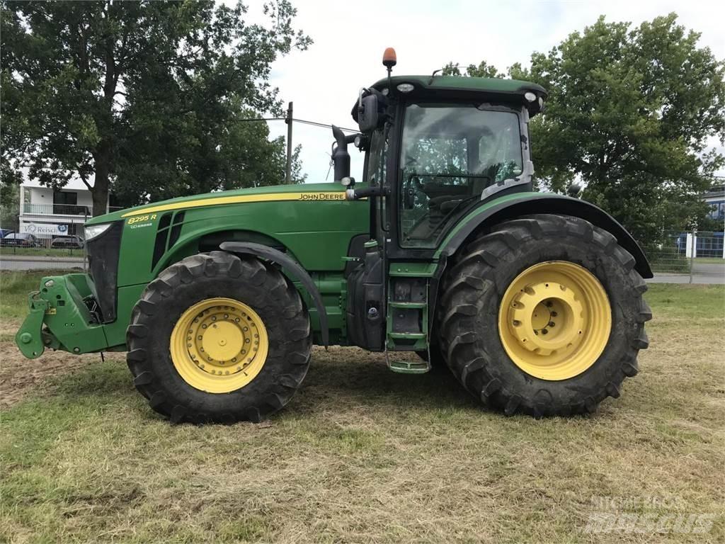 John Deere 8295R Traktörler