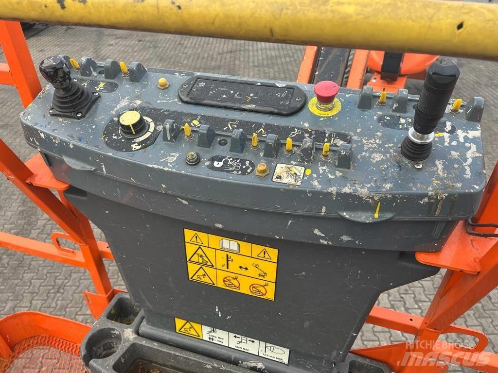 JLG M 600 JP Körüklü personel platformları