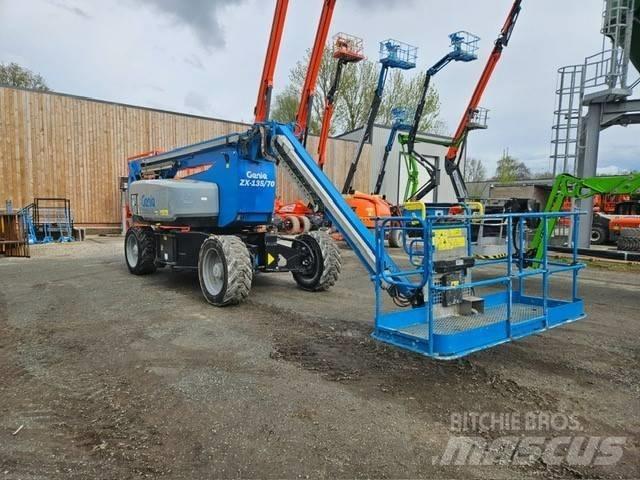 Genie ZX 135/70 Körüklü personel platformları