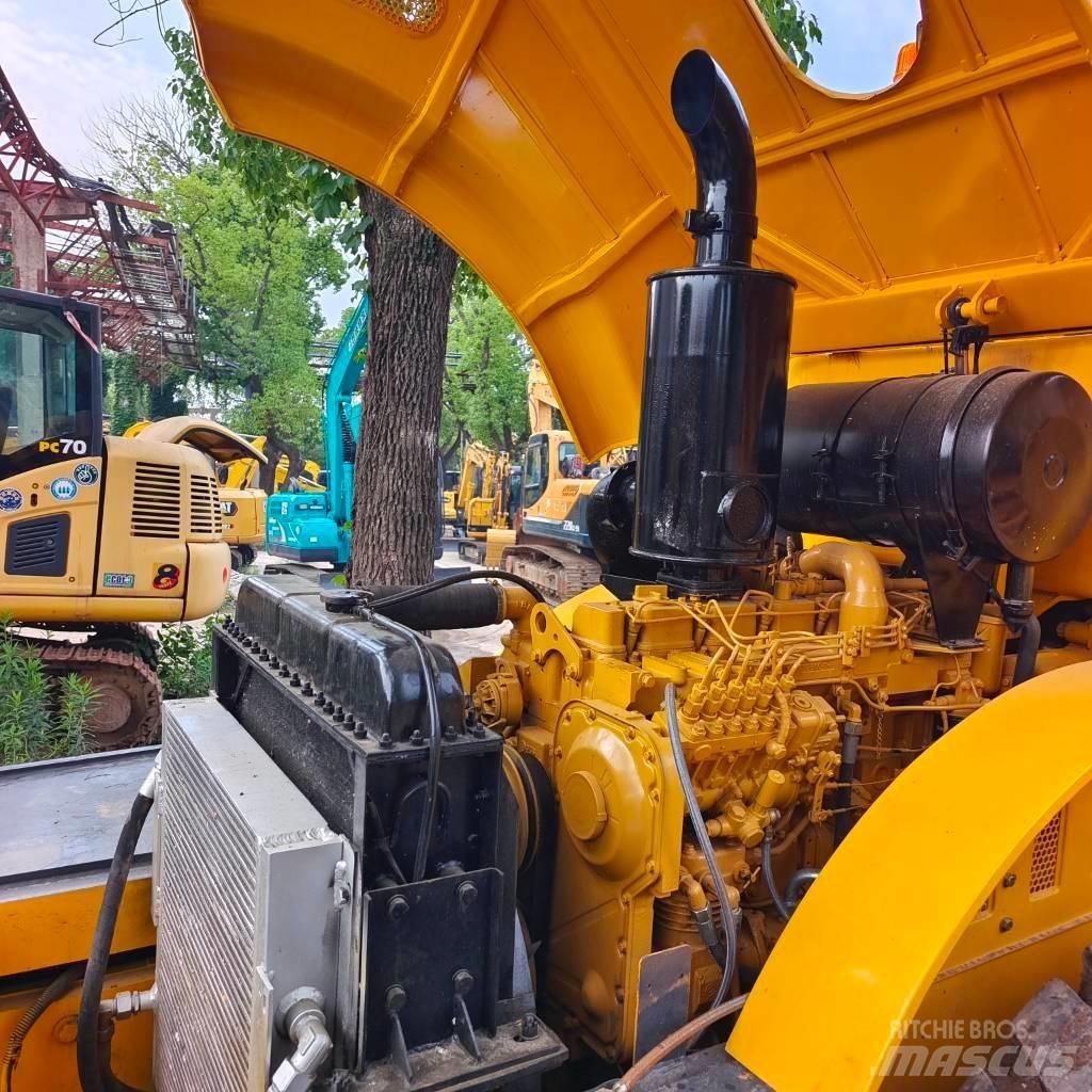 XCMG XS 223 J Tek tamburlu silindirler