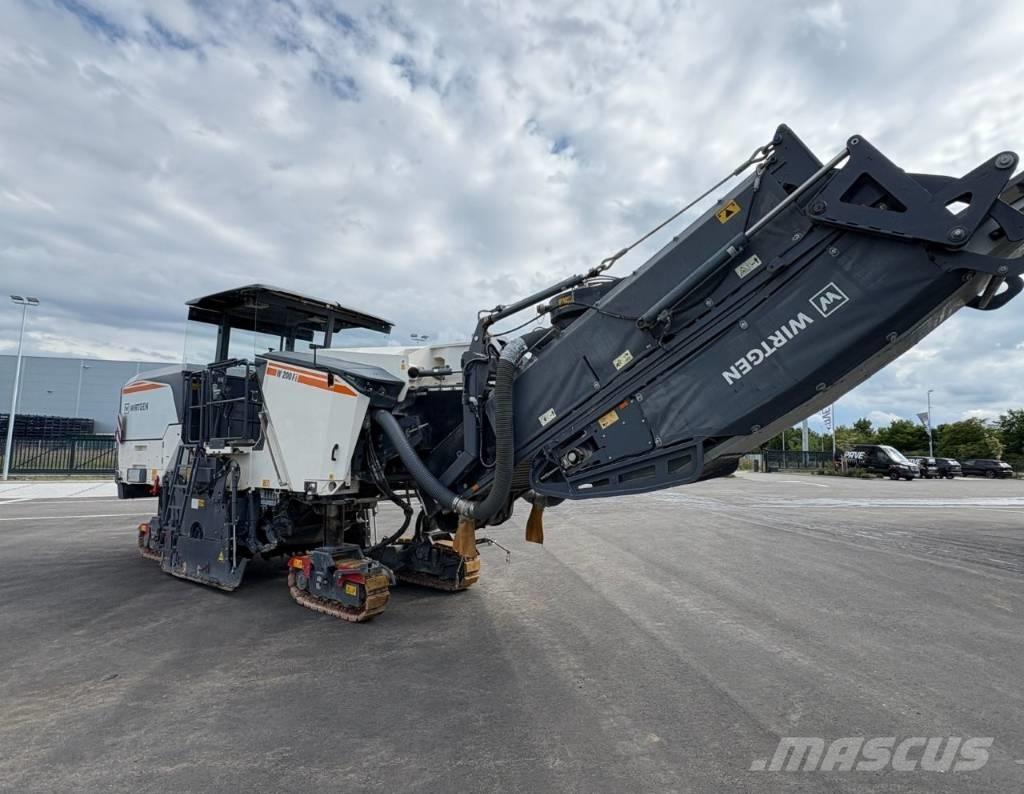 Wirtgen W 200 Fi Asfalt kaziyicilar