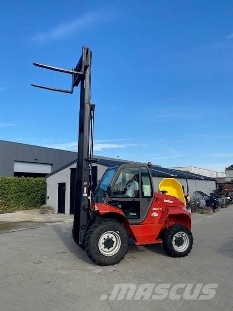 Manitou M 30.4 Arazi tipi forklift