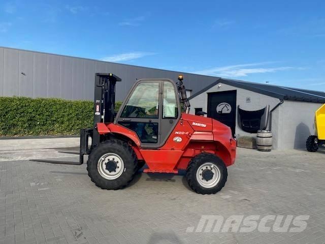 Manitou M 30.4 Arazi tipi forklift