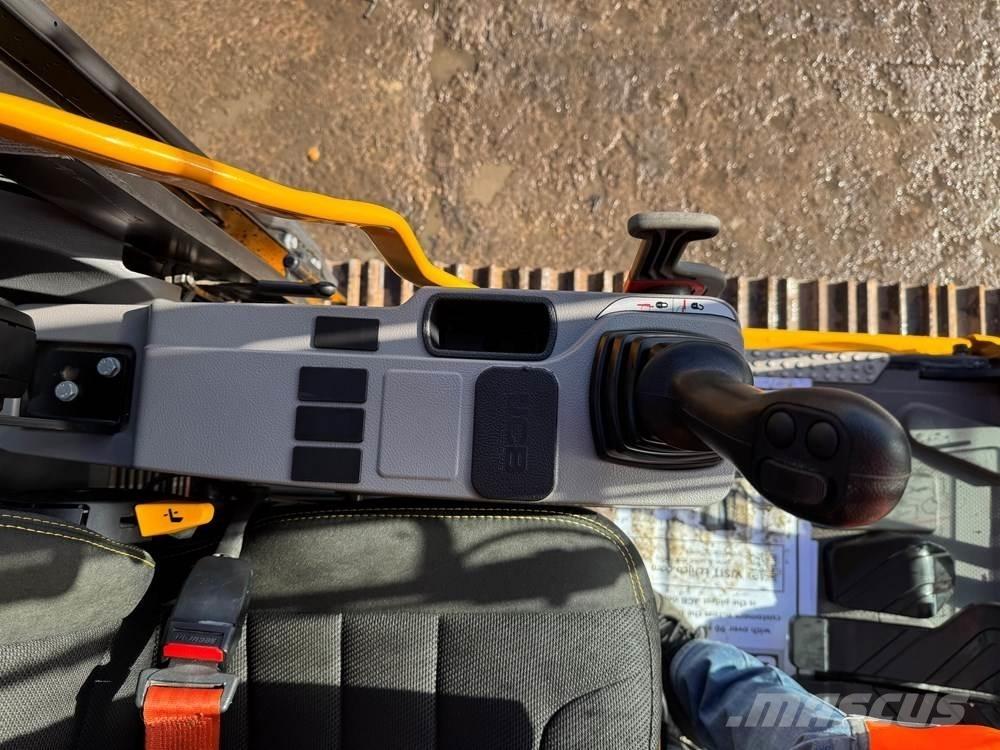 JCB 220X Paletli ekskavatörler