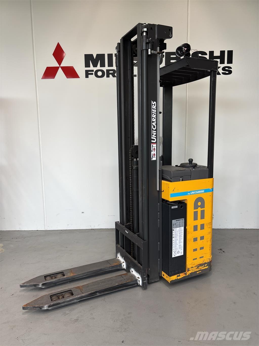 Atlet A160 Akülü depo ekipmanları