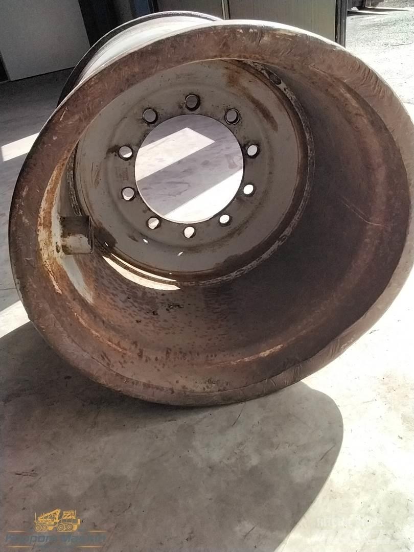 Valmet 890 24x26,5 Lastikler