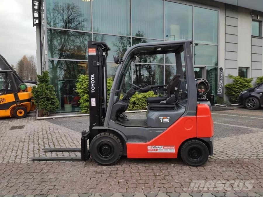 Toyota 02-8FGF15 LPG'li forkliftler