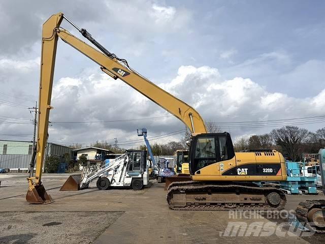 CAT 320 D L Paletli ekskavatörler