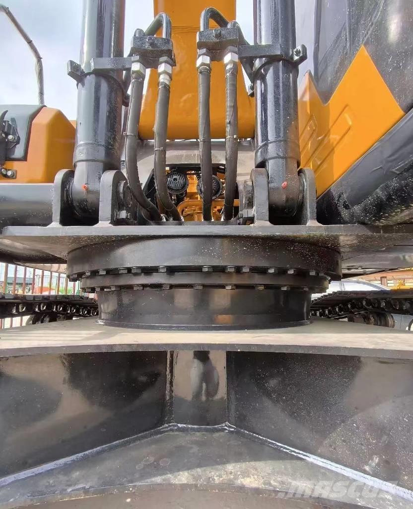 Sany SY 215 Paletli ekskavatörler