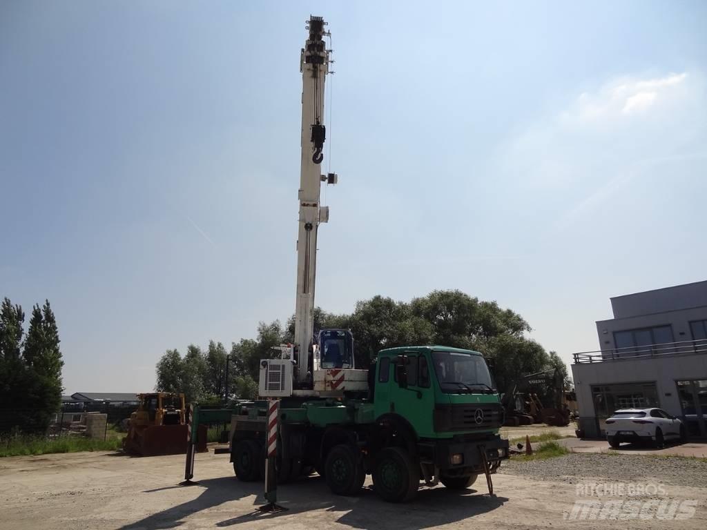 Liebherr LTF1040 Yol-Arazi Tipi Vinçler (AT)