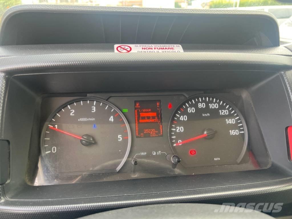Nissan SOCAGE DA324 Araç üstü platformlar