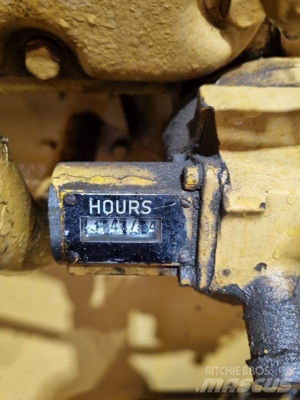 CAT D353E Motorlar