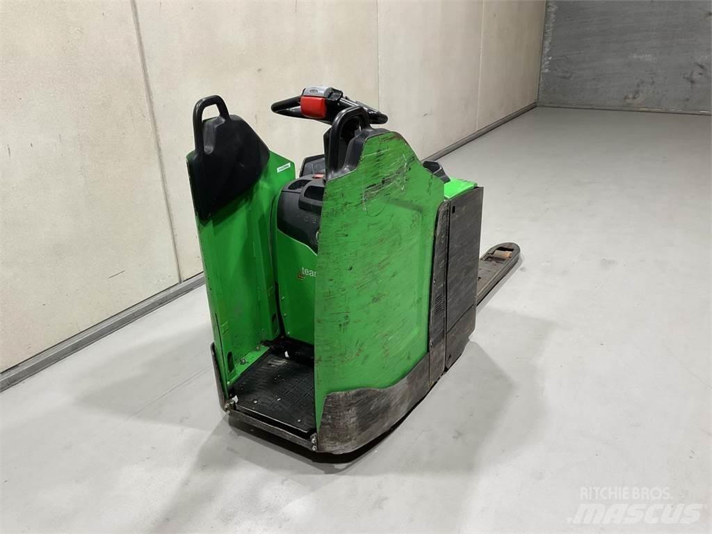 Cesab P320 Düsük seviye platformu