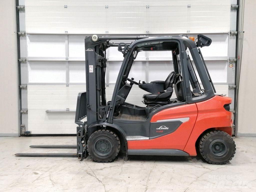 Linde H25T-01 Elektrikli forkliftler