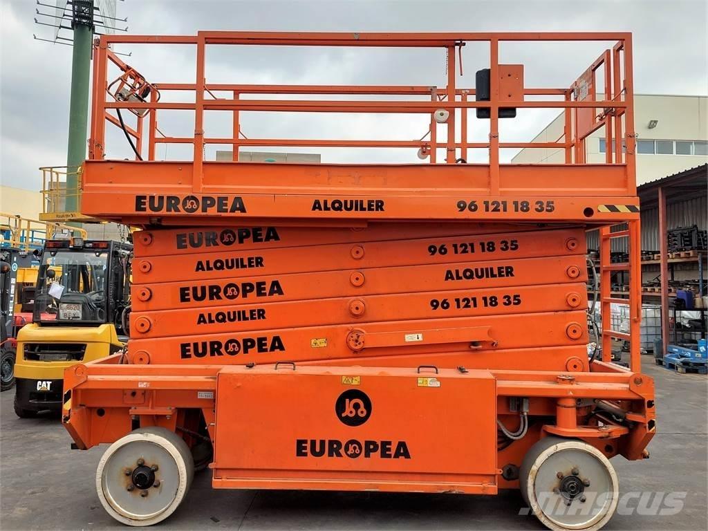 JLG 180 12 Makasli platformlar