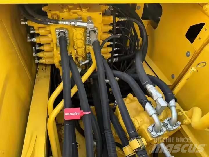 Komatsu PC210lc Paletli ekskavatörler