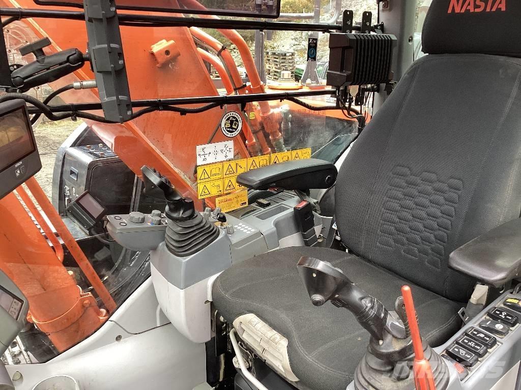 Hitachi ZX190LC-6 Paletli ekskavatörler