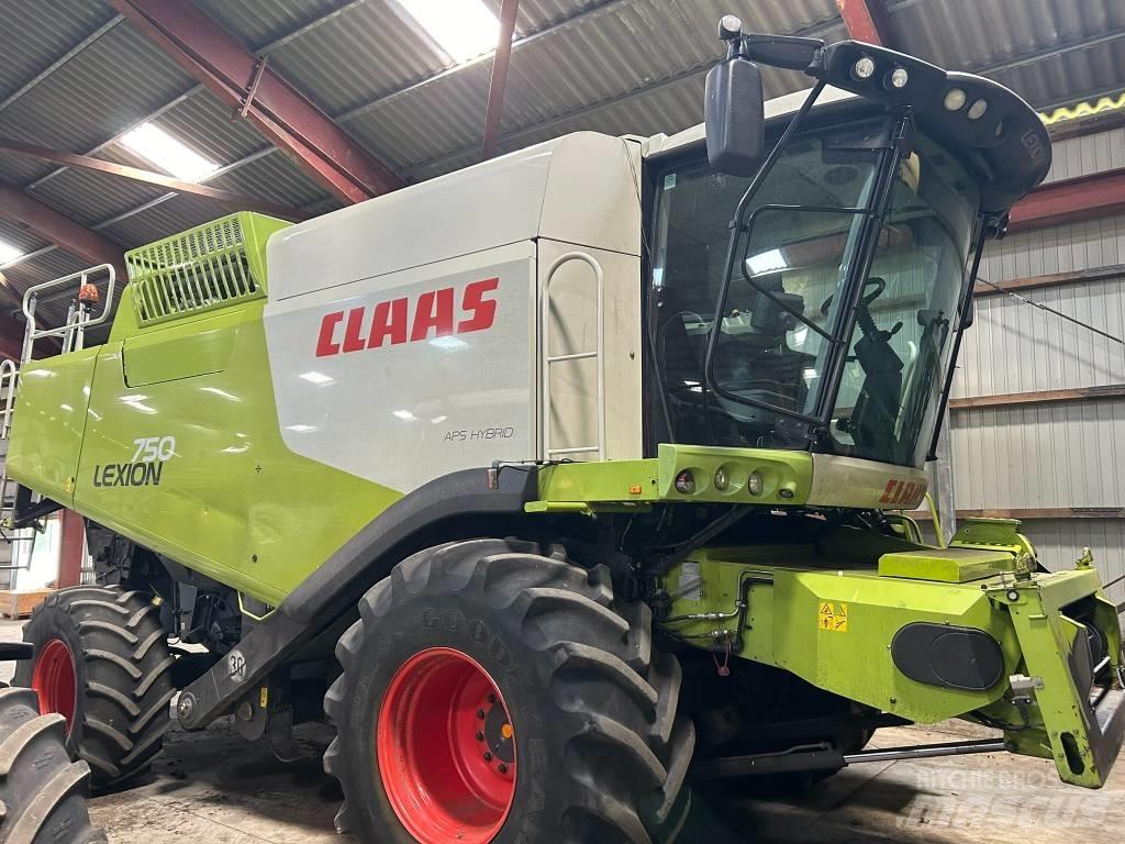 CLAAS Lexion 750 Biçerdöverler