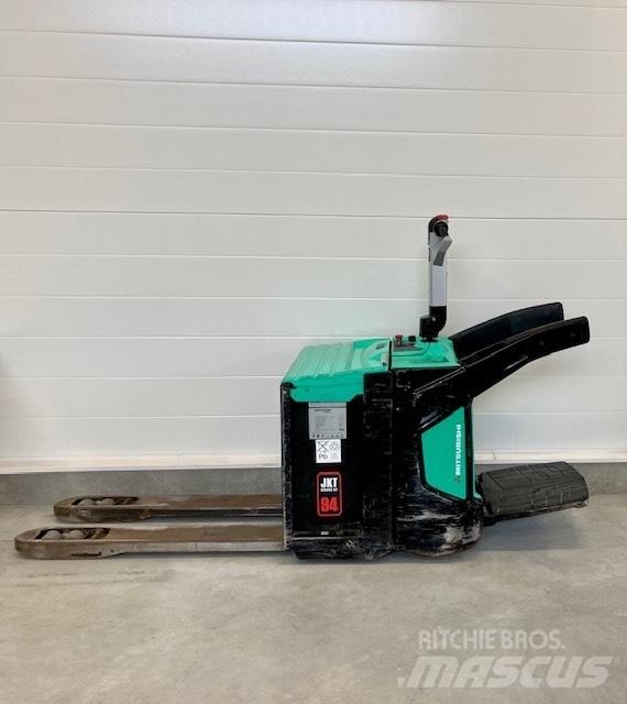 Mitsubishi PBV20N2 Düsük seviye platformu