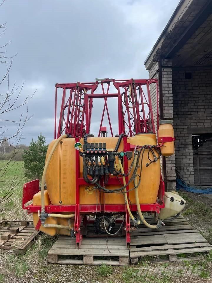 Junkkari 1300/4 Monte edilebilir pülverizatörler