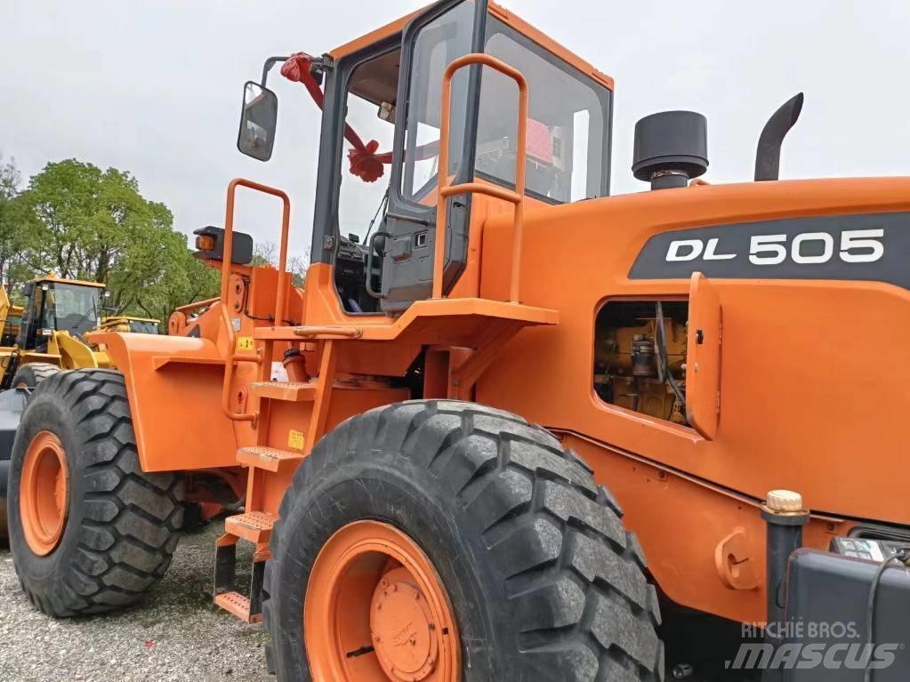 Doosan DL505 Tekerlekli yükleyiciler