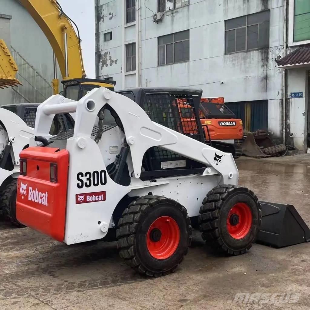Bobcat S300 Skid steer loderler