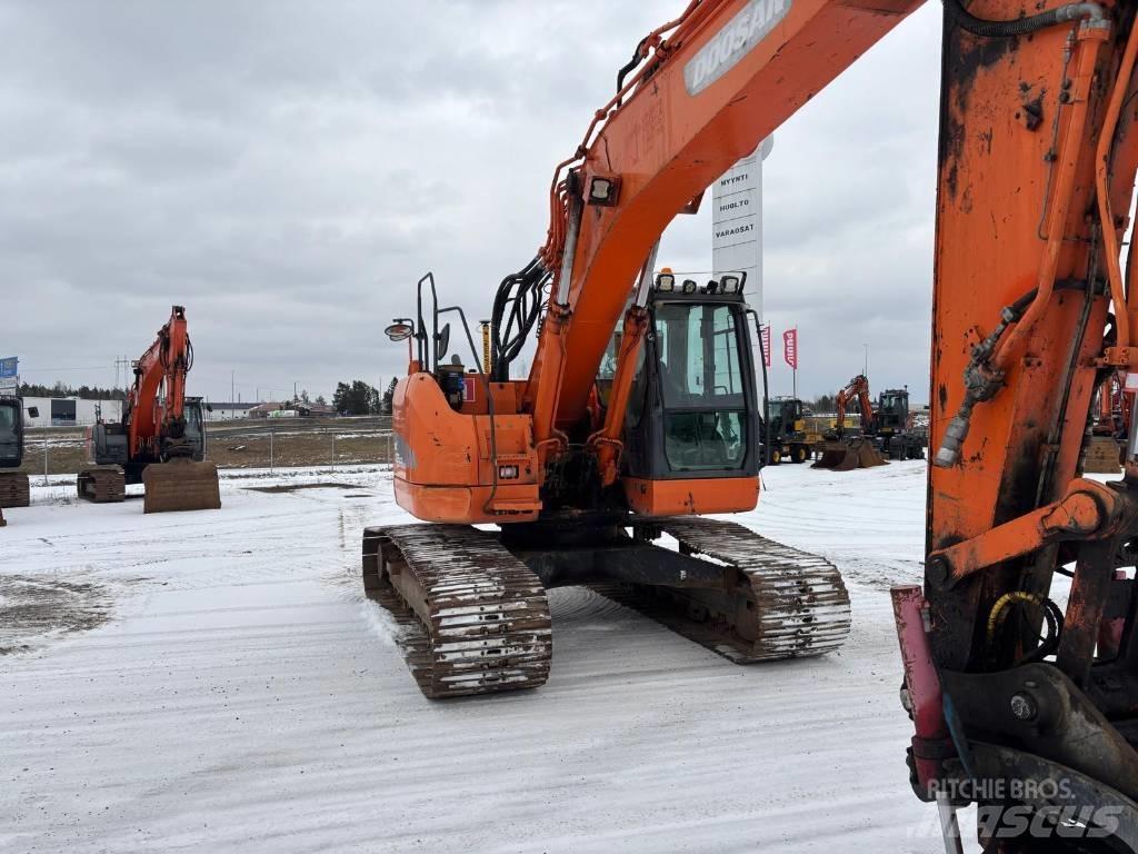 Doosan DX225 LC R Paletli ekskavatörler