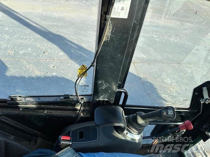 JCB 86C1 Özel ekskavatörler